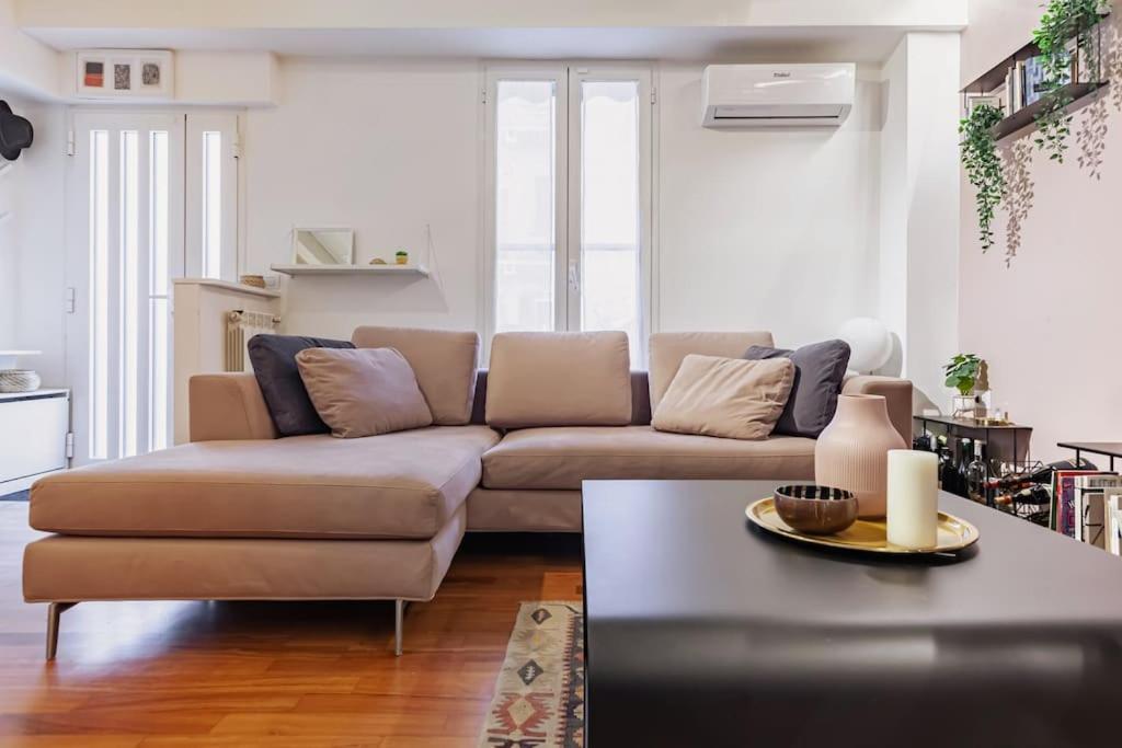 Elegante Loft Su 2 Piani A 5 Minuti Da San Siro Apartman Milánó Kültér fotó