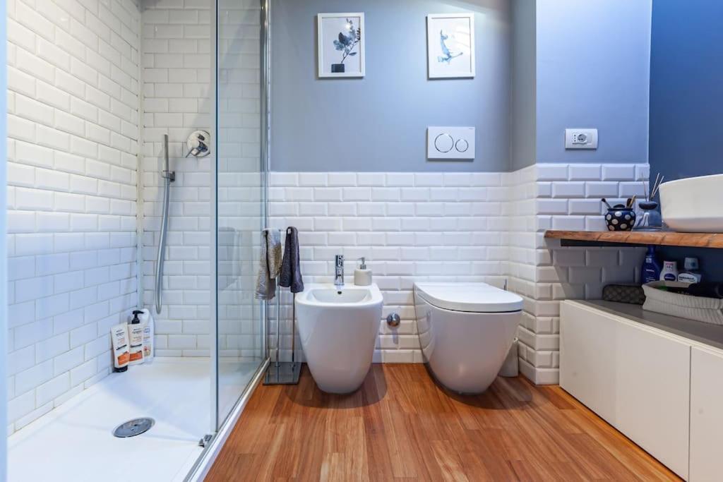 Elegante Loft Su 2 Piani A 5 Minuti Da San Siro Apartman Milánó Kültér fotó